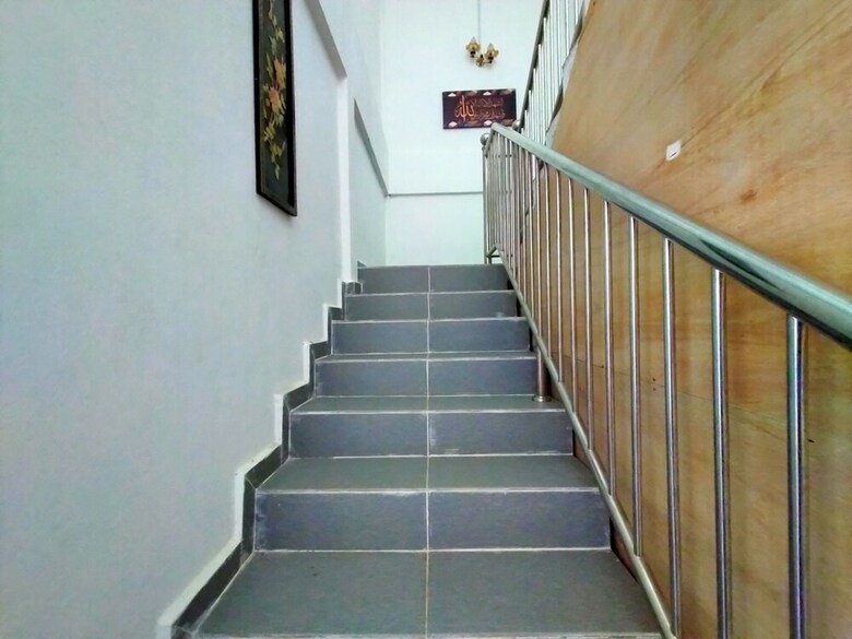 Oyo 89933 Nun Hotel