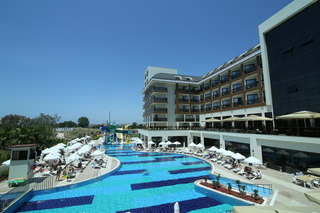 Hotel Glamour Resort Spa