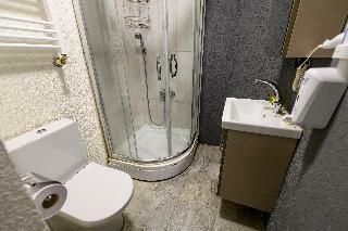 Global Suites Hotel