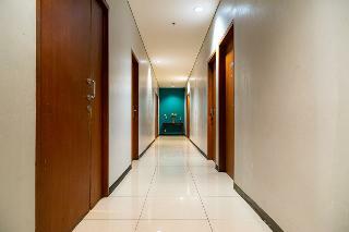 Reddoorz Plus Near Blok M Square