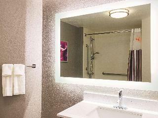 La Quinta Inn Suites By Wyndham Denver Tech Center