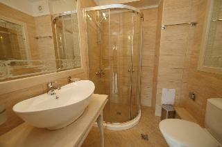 Hotel Harmony Suites 8 & 9