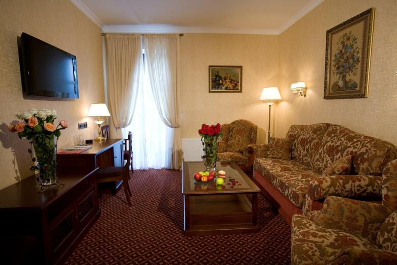 Hotel Reikartz Kamianets-podilsky