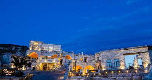 Hotel Azure Cave Suites