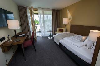 Hotel Waldhaus � Deltapark