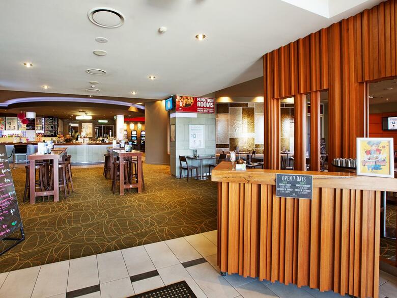 Hinterland Hotel Nerang