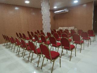 Farol Plaza Hotel By Sol Express