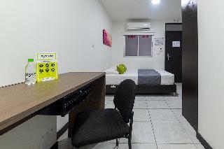 Hotel Ayenda 1406 Depeapan