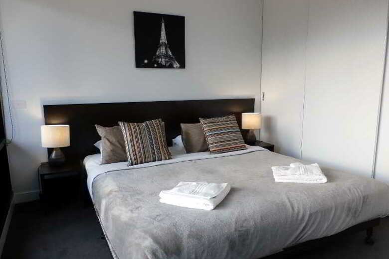 Aparthotel Aura On Flinders Serviced Apartment