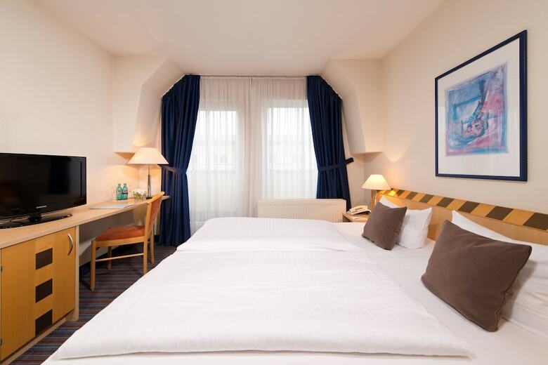 Achat Hotel Dresden Elbufer