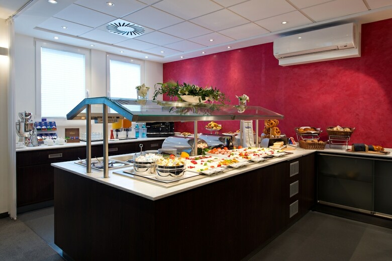 Achat Hotel Dresden Elbufer