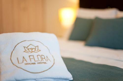 Apartamento La Flora House Hotel