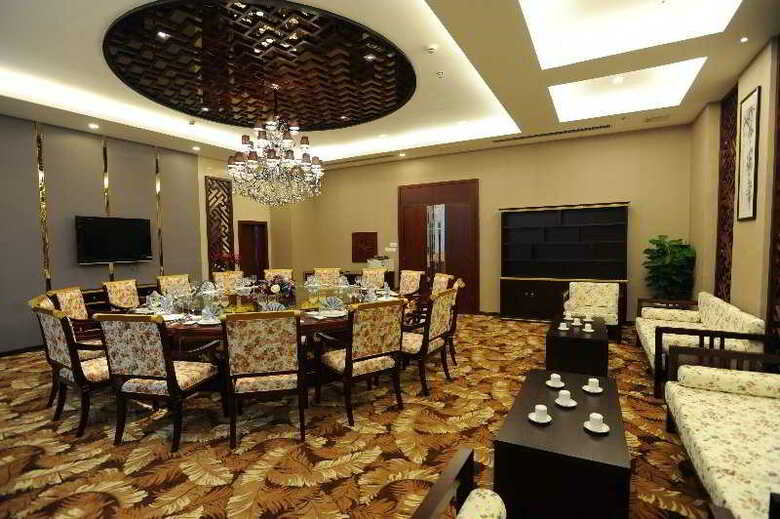 East Garden Hotel