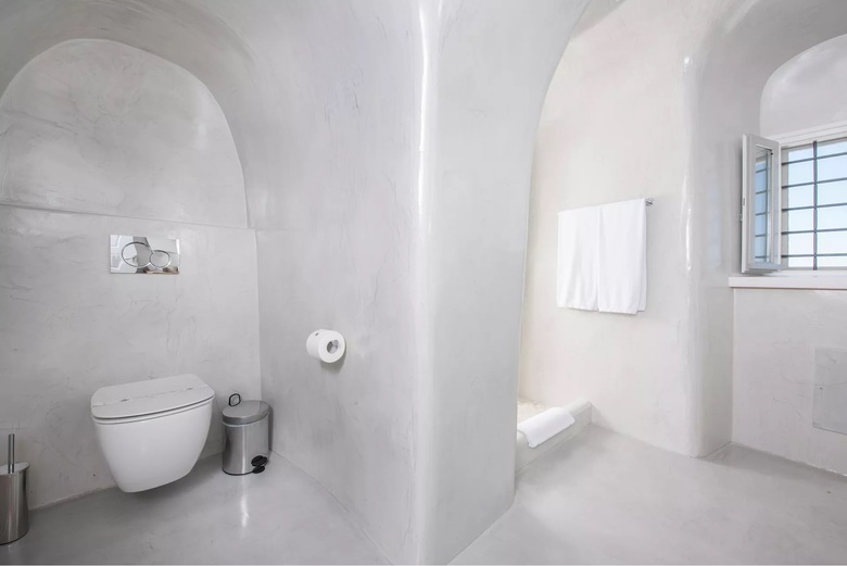 Hotel Aqua Luxury Suites