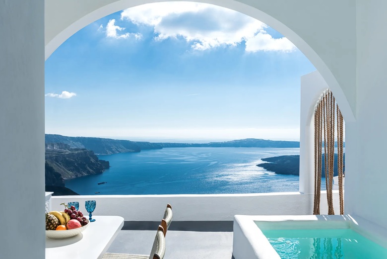 Hotel Aqua Luxury Suites