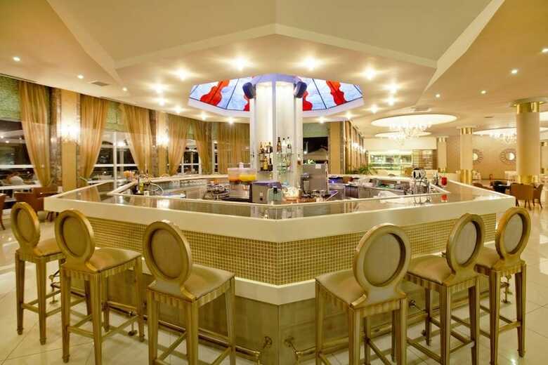 Hotel Kipriotis Village Resort