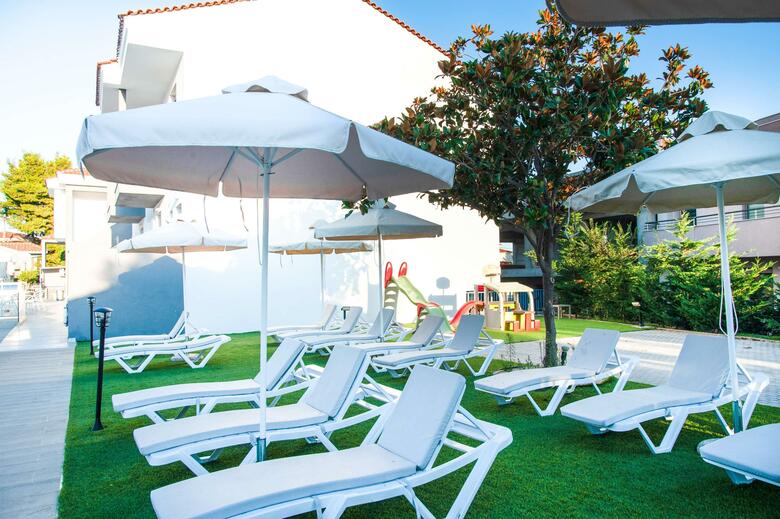 Hotel Acrotel Lily Ann Village
