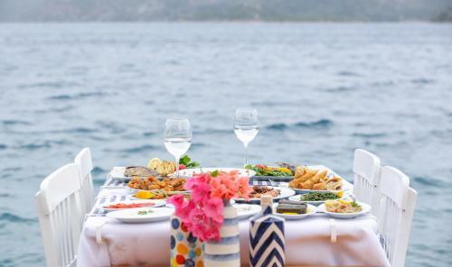 Blue Bosprina Hotel