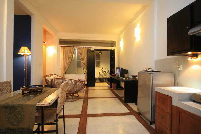 Hotel Frangipani Villa 60s