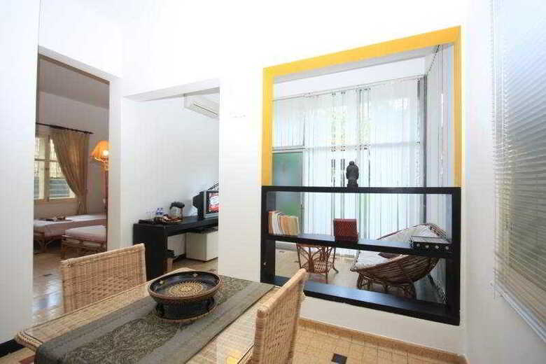 Hotel Frangipani Villa 60s