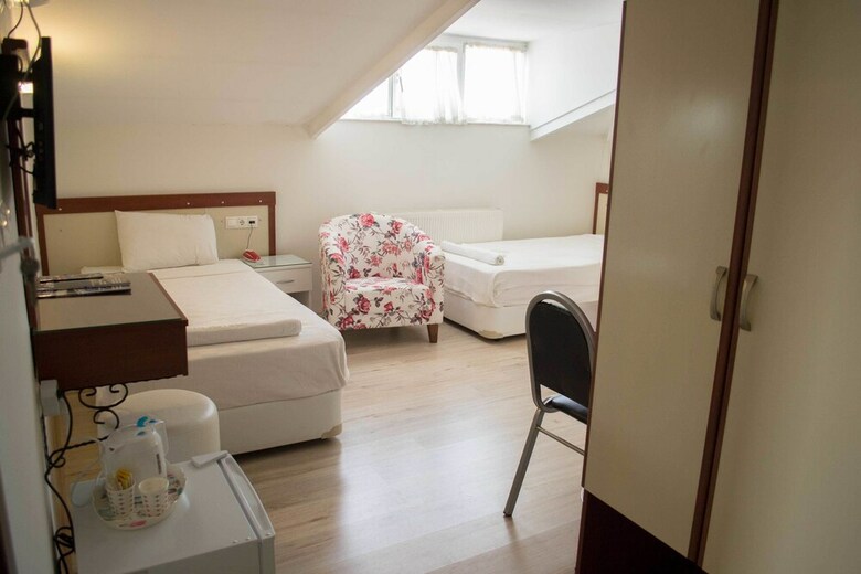 Yildirim Hotel
