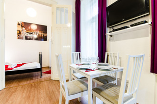 Like Home-city Centre-style Apartments