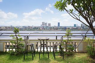 Le Castle River Hotel Apartment