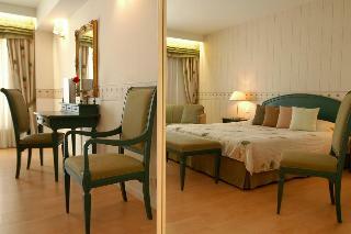 Hotel Poseidon Palace