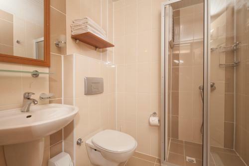 Apartamento Catty Cats Garden Hotel