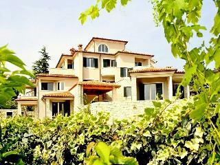 Hotel Apartments Salu