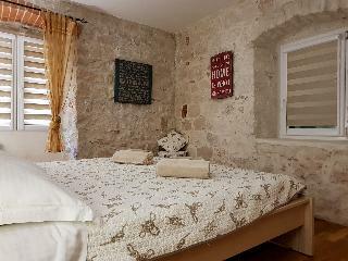Hotel Villa Nautica Stone House