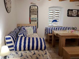 Hotel Villa Nautica Stone House