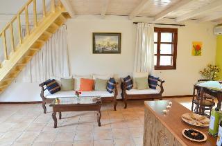 Hotel Traditional Villas Therianos
