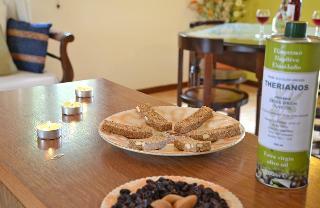 Hotel Traditional Villas Therianos