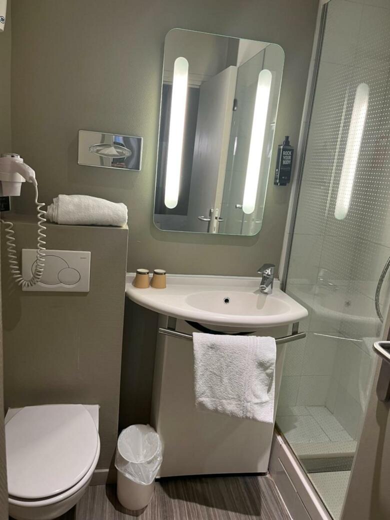 Hotel Ibis Paris Tour Montparnasse 15�me