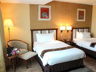 Hotel Mercure Mandalay Hill Resort