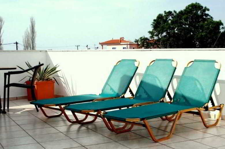 Hotel Parthenon Studios & Apartments