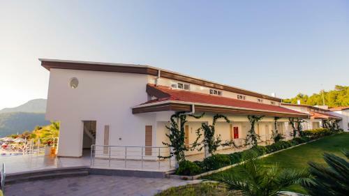 Hotel Garcia Resort & Spa
