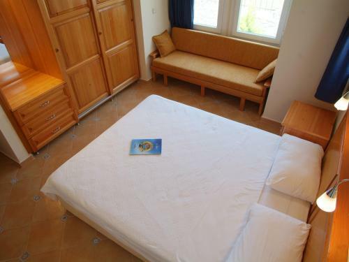 Sea Breeze Hotel And Apartments