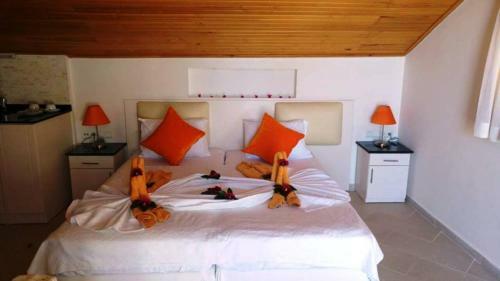 Nicholas Heights Deluxe Suite Hotel