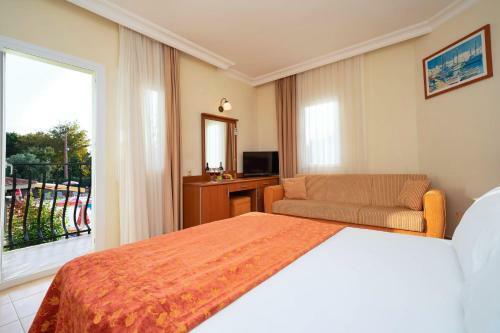Mavruka Hotel
