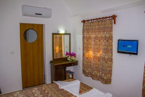 Orange Lodge (sunmed Lodge)