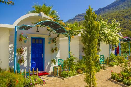 Orange Lodge (sunmed Lodge)