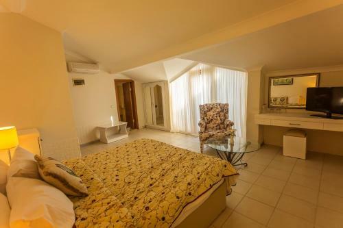 Paradise Garden Hotel