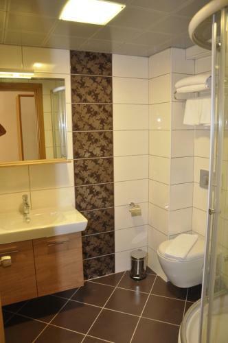 Perdikia Hill Hotel And Villas