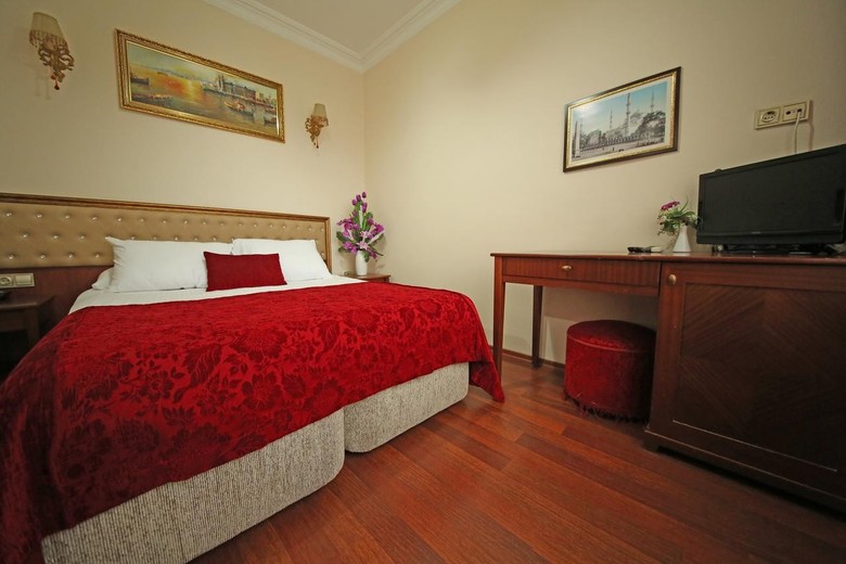 Asitane Life Hotel