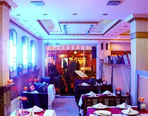 Oldcity Apart Hotel