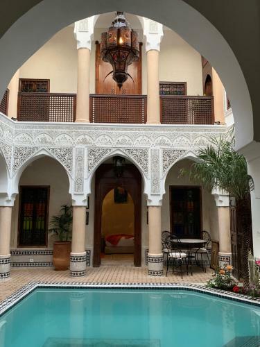 Hotel Riad Abaka By Ghali