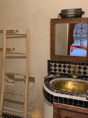 Hotel Riad Abaka By Ghali