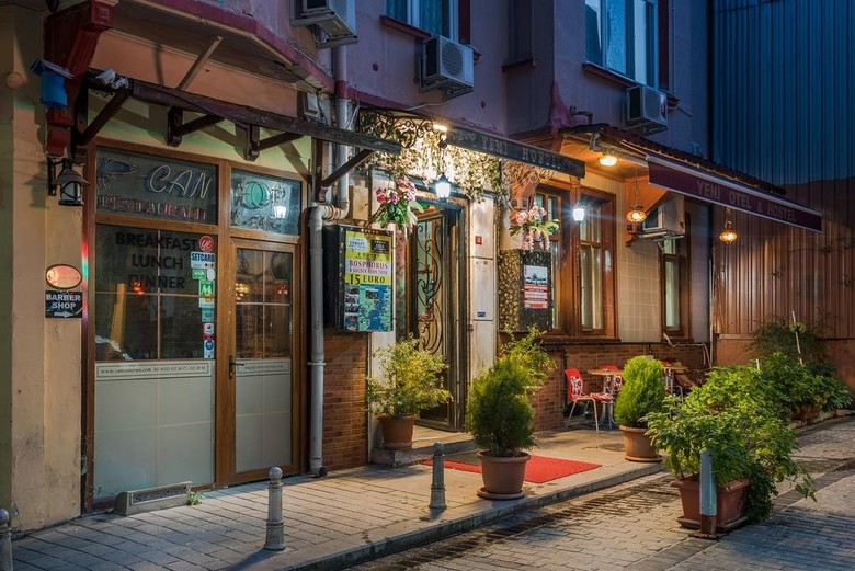 Albergue Yeni Hotel
